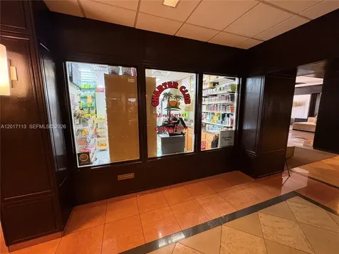 600 NE 36th Street Miami FL 33137
