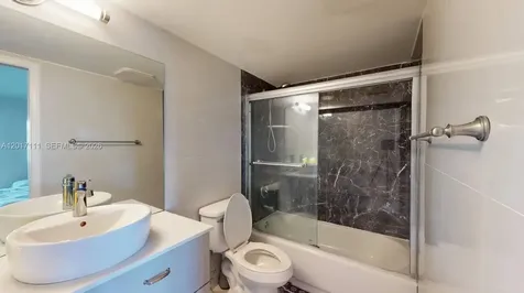 325 Wellington G West Palm Beach FL 33417