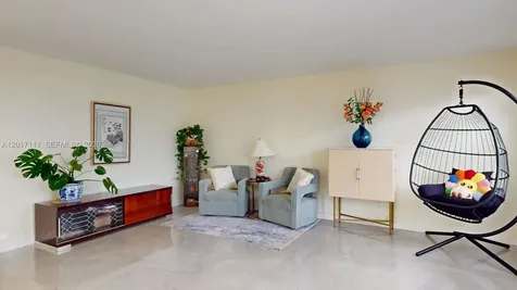325 Wellington G West Palm Beach FL 33417
