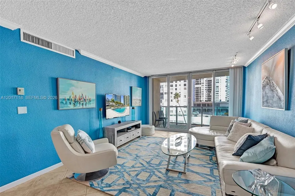 2501 S Ocean Drive Hollywood FL 33019