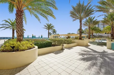 2501 S Ocean Drive Hollywood FL 33019