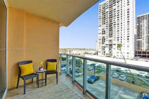 2501 S Ocean Drive Hollywood FL 33019