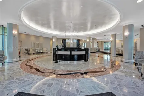 2501 S Ocean Drive Hollywood FL 33019
