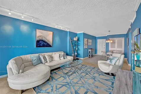 2501 S Ocean Drive Hollywood FL 33019