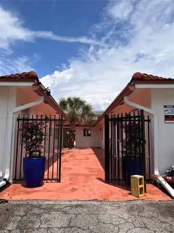 1140 NE 24th Avenue Pompano Beach FL 33062