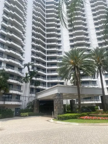 3300 NE 191st Street Aventura FL 33180