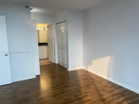 3300 NE 191st Street Aventura FL 33180