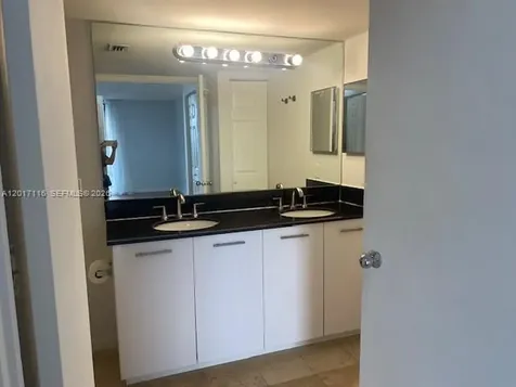 3300 NE 191st Street Aventura FL 33180