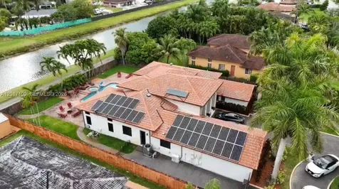 19596 SW 130th Avenue Road Miami FL 33177