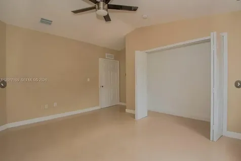 19596 SW 130th Avenue Road Miami FL 33177