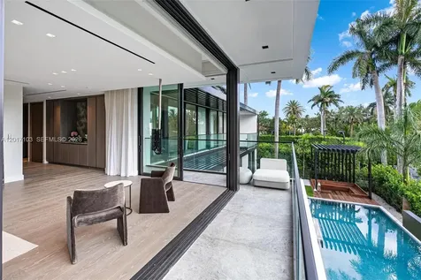 2520 Shelter Avenue Miami Beach FL 33140