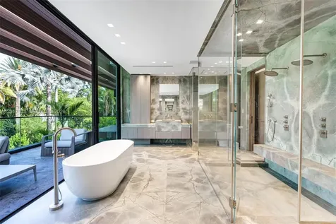 2520 Shelter Avenue Miami Beach FL 33140
