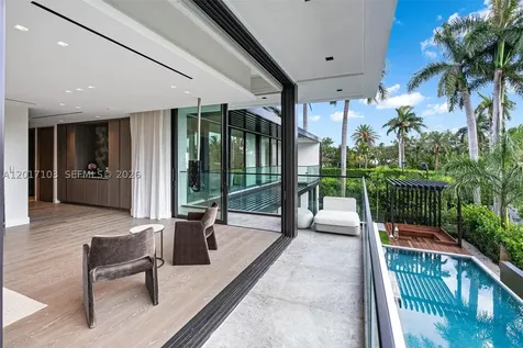 2520 Shelter Avenue Miami Beach FL 33140