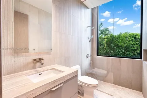 2520 Shelter Avenue Miami Beach FL 33140