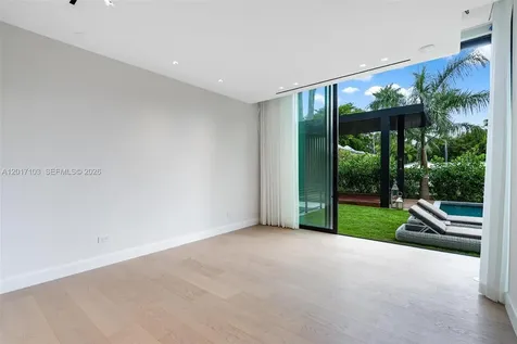 2520 Shelter Avenue Miami Beach FL 33140