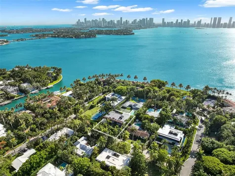 2520 Shelter Avenue Miami Beach FL 33140