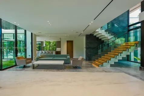 2520 Shelter Avenue Miami Beach FL 33140