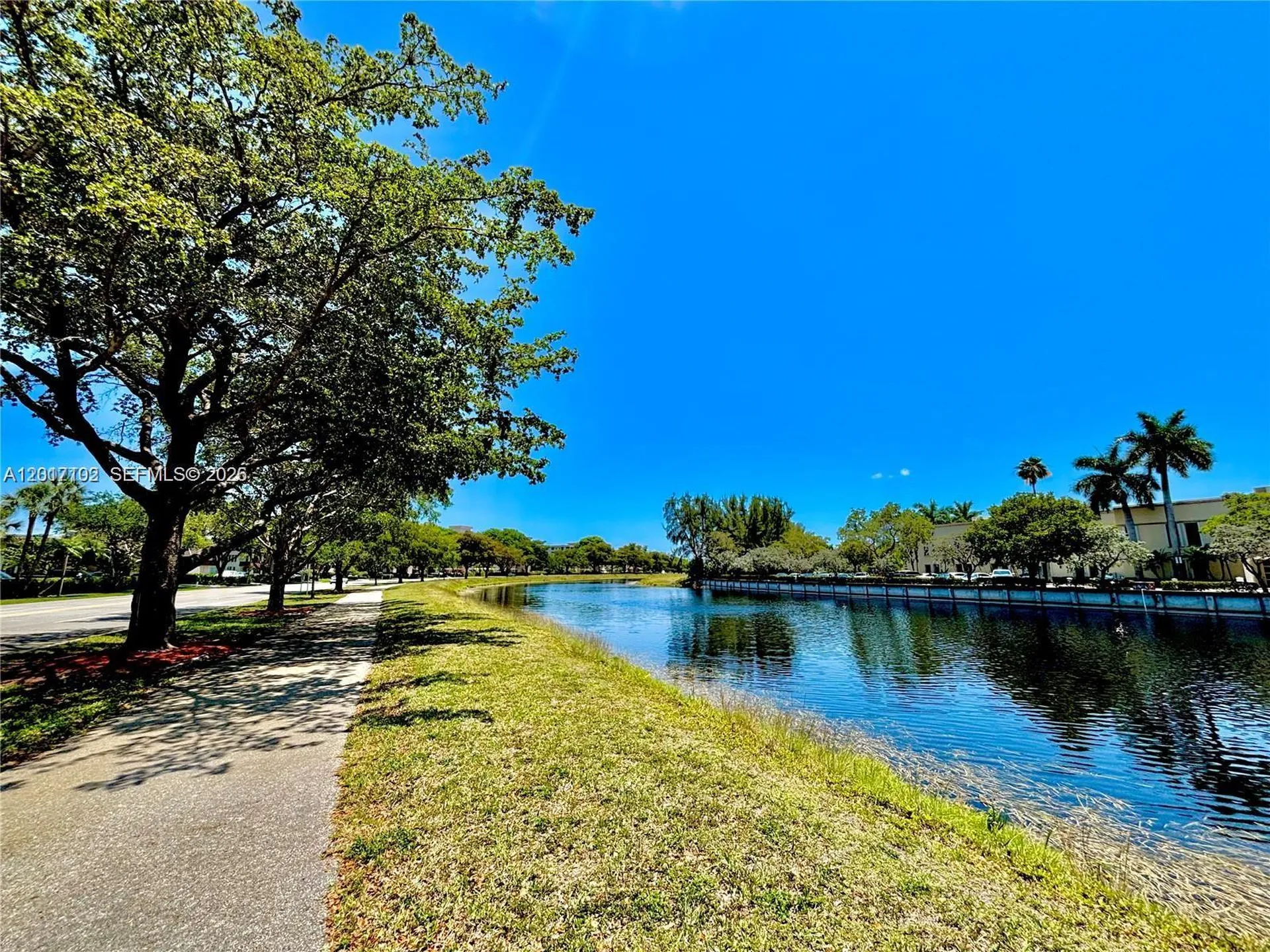 3051 S Palm Aire Drive Pompano Beach FL 33069