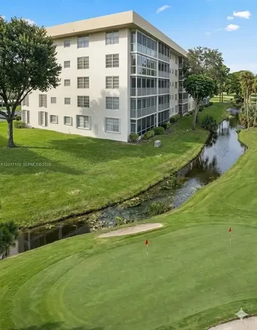 3051 S Palm Aire Drive Pompano Beach FL 33069
