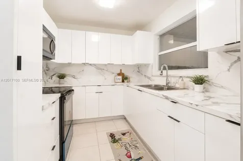 19050 SW 125th Avenue Miami FL 33177
