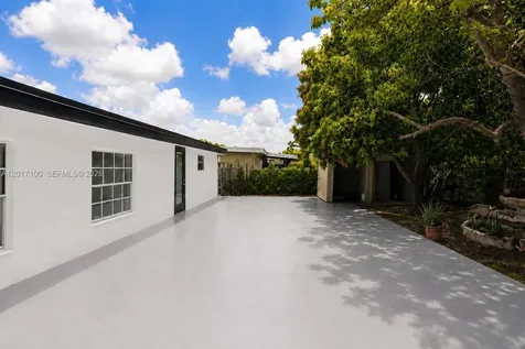 19050 SW 125th Avenue Miami FL 33177