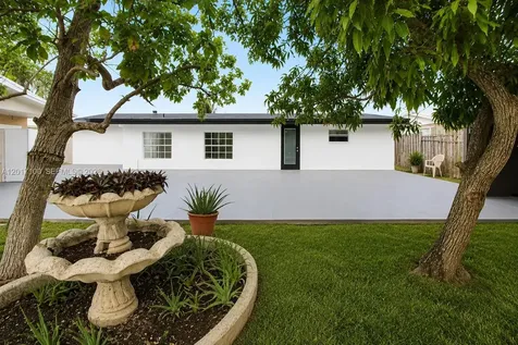 19050 SW 125th Avenue Miami FL 33177