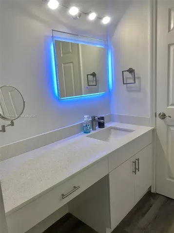 6820 Indian Creek Drive Miami Beach FL 33141