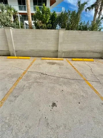 6820 Indian Creek Drive Miami Beach FL 33141