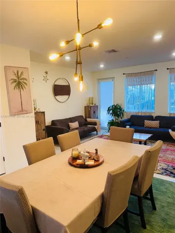 6453 NW 102nd Path Doral FL 33178