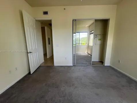 3500 Oaks Clubhouse Drive Pompano Beach FL 33069