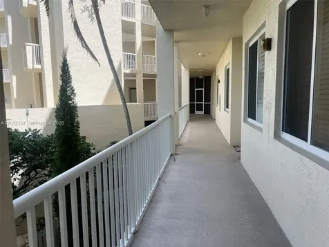 3500 Oaks Clubhouse Drive Pompano Beach FL 33069