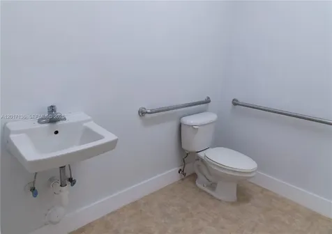 3930 Pembroke Road Pembroke Park FL 33021