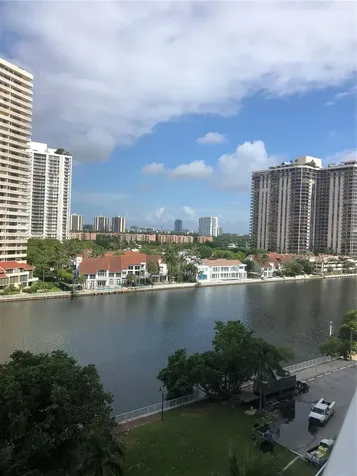 19390 Collins Avenue Sunny Isles Beach FL 33160