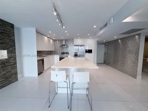 19390 Collins Avenue Sunny Isles Beach FL 33160