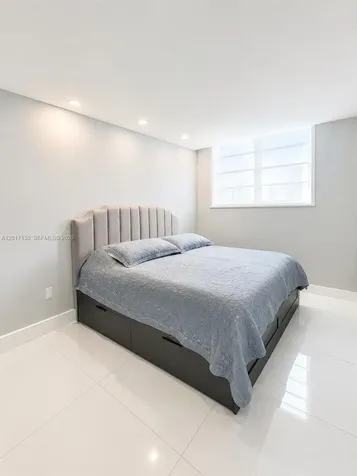 19390 Collins Avenue Sunny Isles Beach FL 33160