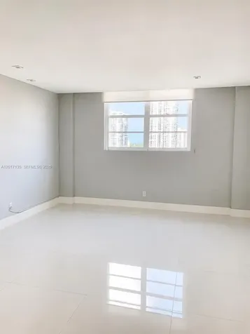 19390 Collins Avenue Sunny Isles Beach FL 33160