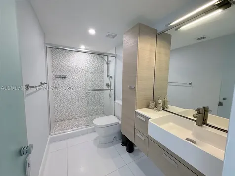 19390 Collins Avenue Sunny Isles Beach FL 33160