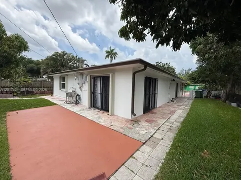 2650 SW 13th Avenue Fort Lauderdale FL 33315