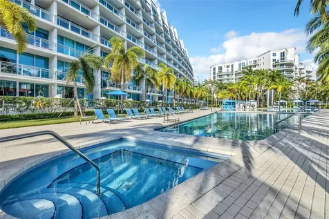 2950 NE 188th Street Aventura FL 33180