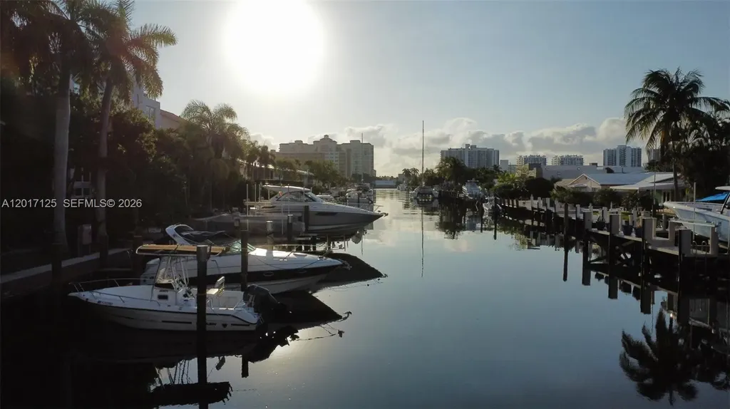 2908 Bayview Drive Fort Lauderdale FL 33306