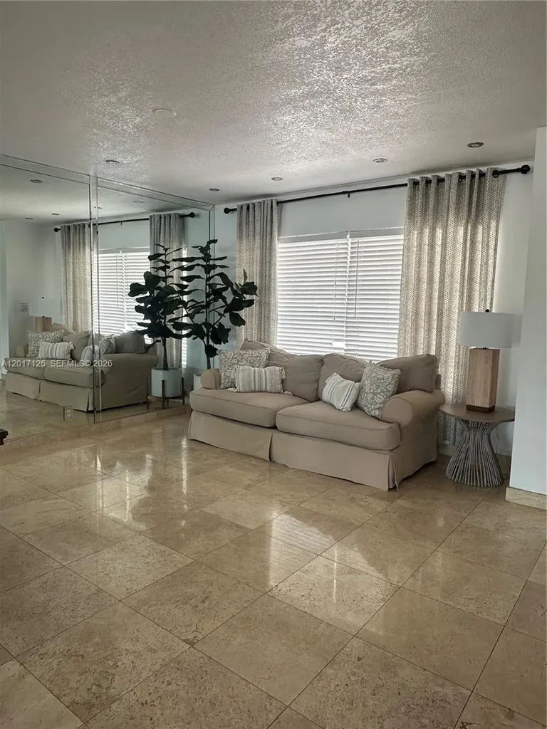 2908 Bayview Drive Fort Lauderdale FL 33306