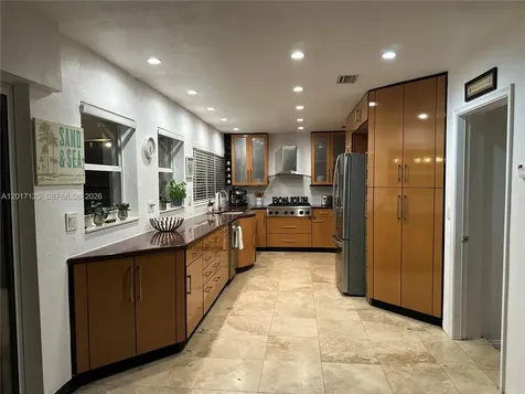2908 Bayview Drive Fort Lauderdale FL 33306