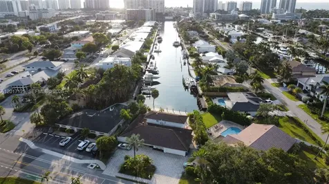 2908 Bayview Drive Fort Lauderdale FL 33306