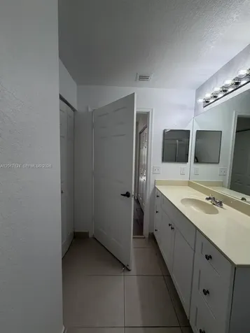 3335 Palomino Drive Davie FL 33024
