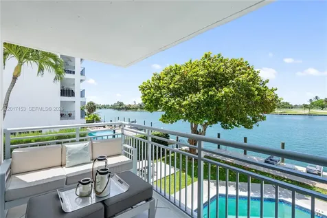9250 W Bay Harbor Drive Bay Harbor Islands FL 33154