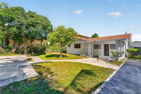 10210 SW 175th Street Miami FL 33157