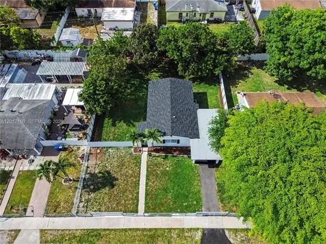 580 NW 194th Terrace Miami Gardens FL 33169