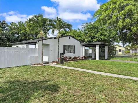 580 NW 194th Terrace Miami Gardens FL 33169