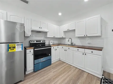580 NW 194th Terrace Miami Gardens FL 33169