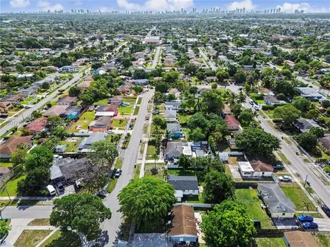 580 NW 194th Terrace Miami Gardens FL 33169